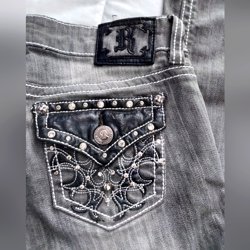 Request Jeans